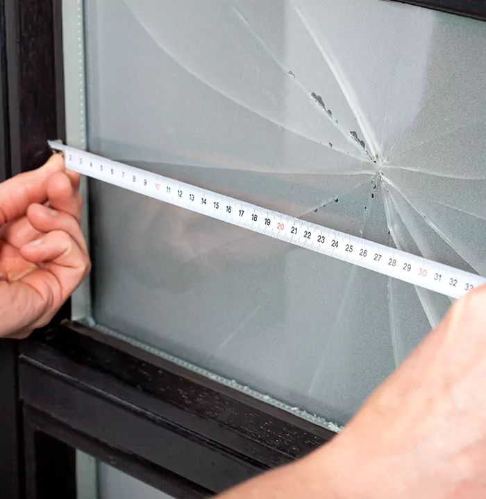 Storefront Glass Repair in Lake Magdalene, FL