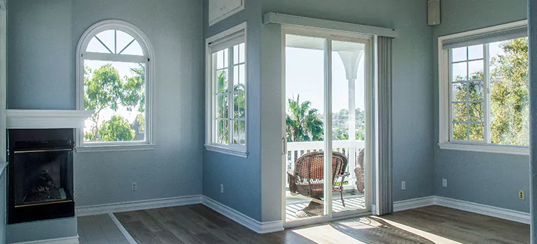 Glass Door Repair in Lake Magdalene, FL