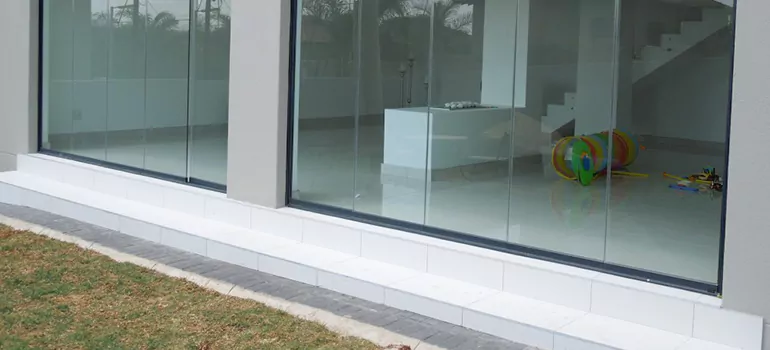 Hurricane Windows Palm Beach Services in Lake Magdalene, FL