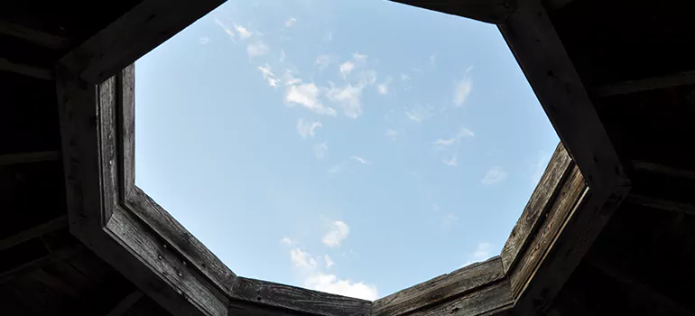 Octagon Window Installation Contractors in Lake Magdalene, FL