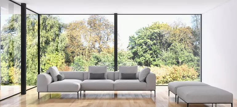 Tilt Out Window in Lake Magdalene, FL