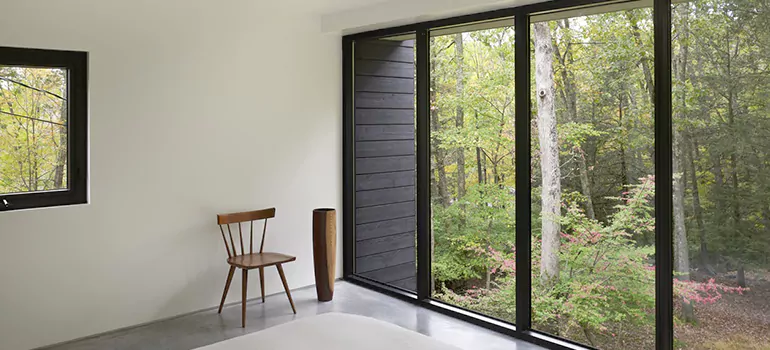 Triple Pane Energy Efficient Windows in Lake Magdalene, FL