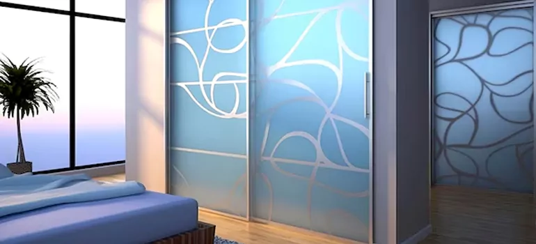 Frosting Glass Cabinet Doors in Lake Magdalene, FL